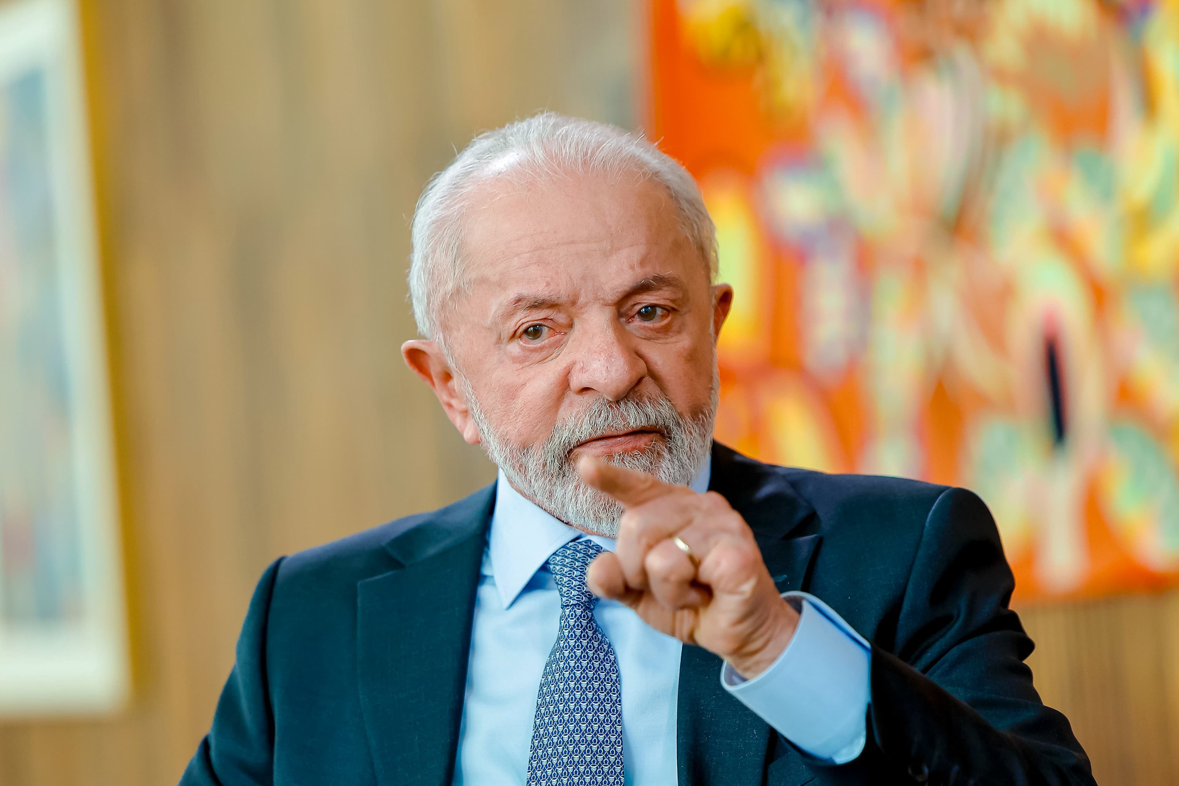 Idade de candidatos ao Planalto em 2026 salta para 61 anos, diz levantamento