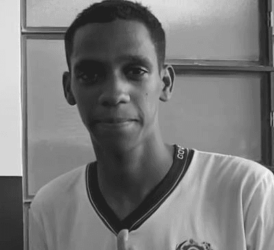 Estudante é morto a golpes de arma branca após briga em escola de Petrolina