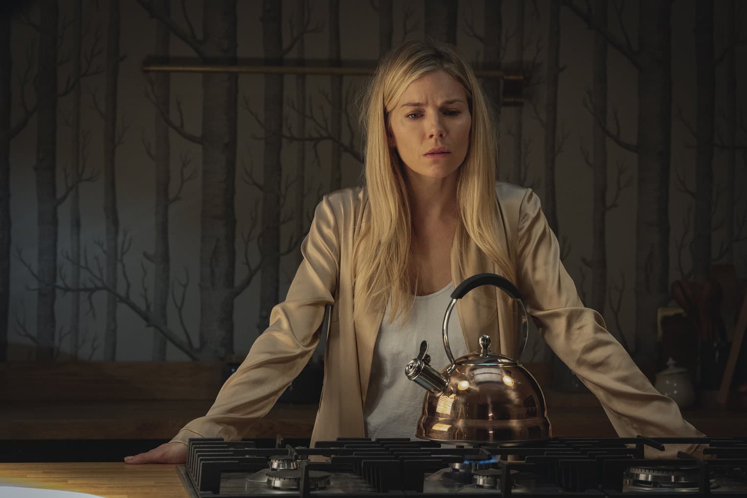 Netflix: série curta explora escândalo político e segredos na elite britânica