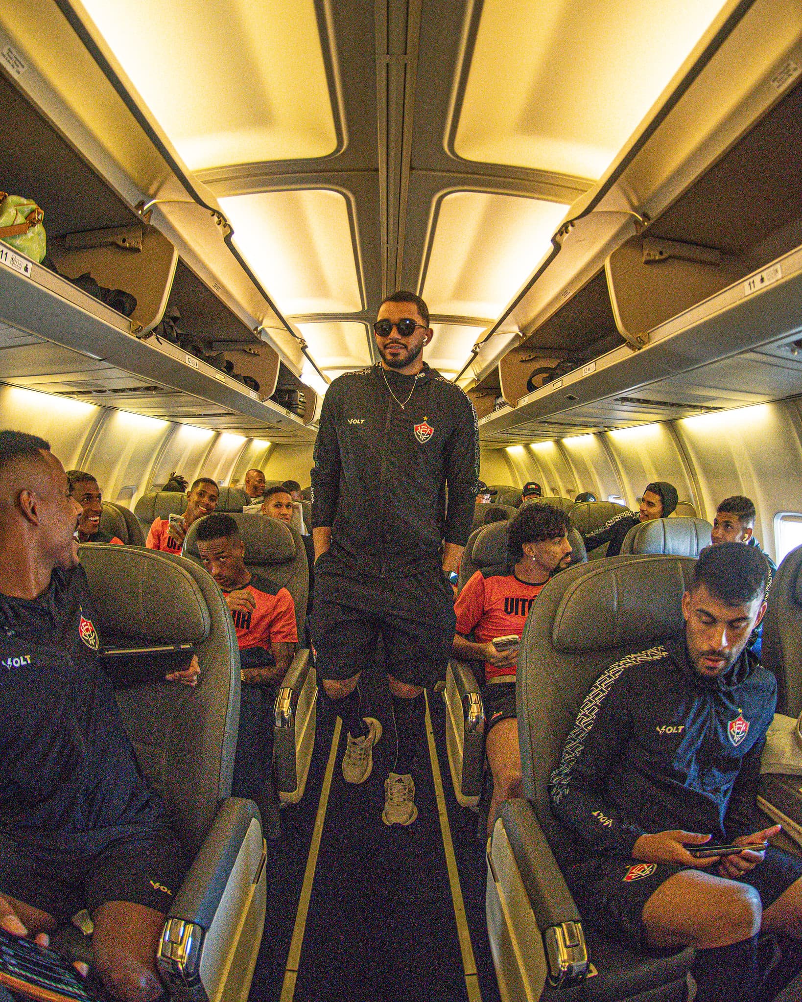 Vitória tem retornos de Erick, Ramon e Edenilson para jogo contra Athletico-PR