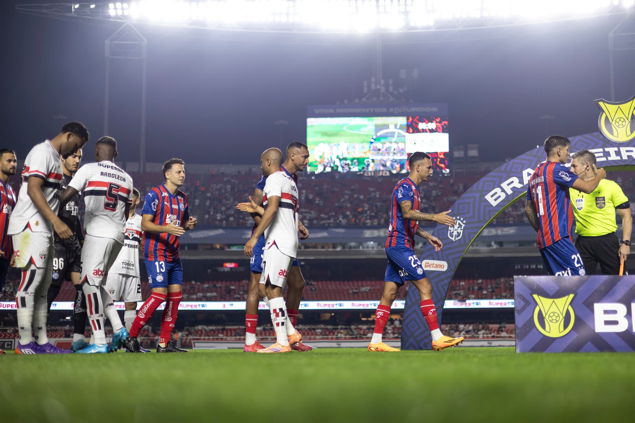 São Paulo poupa titulares na Sula e foca em jogo decisivo contra o Bahia pelo Brasileirão