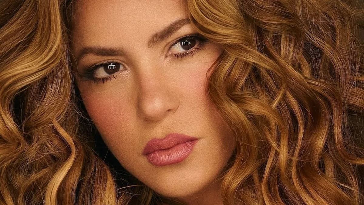 Shakira se manifesta após morte de operário em montagem de palco no Rio