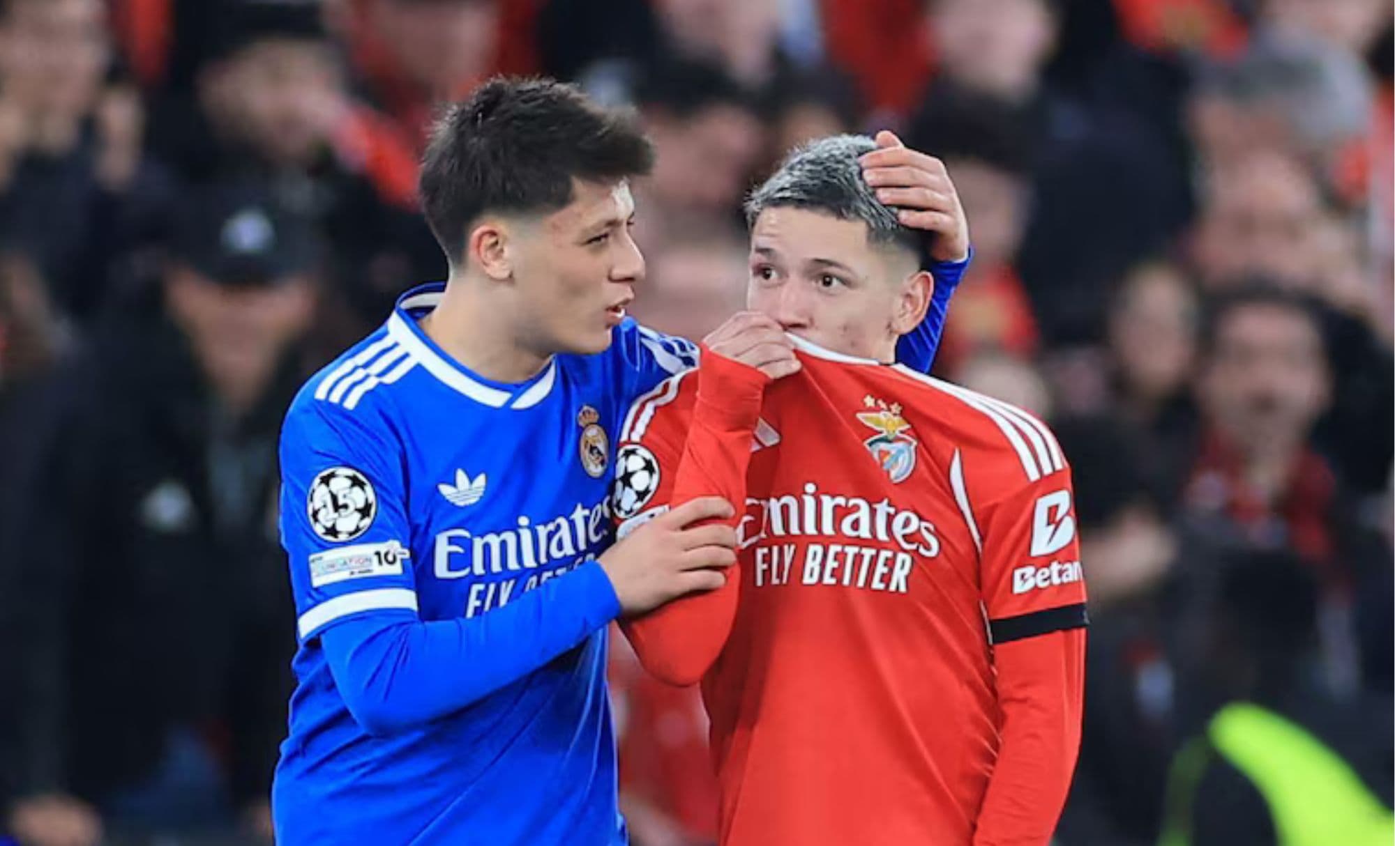 Fifa aprova expulsão direta por cobrir a boca em campo