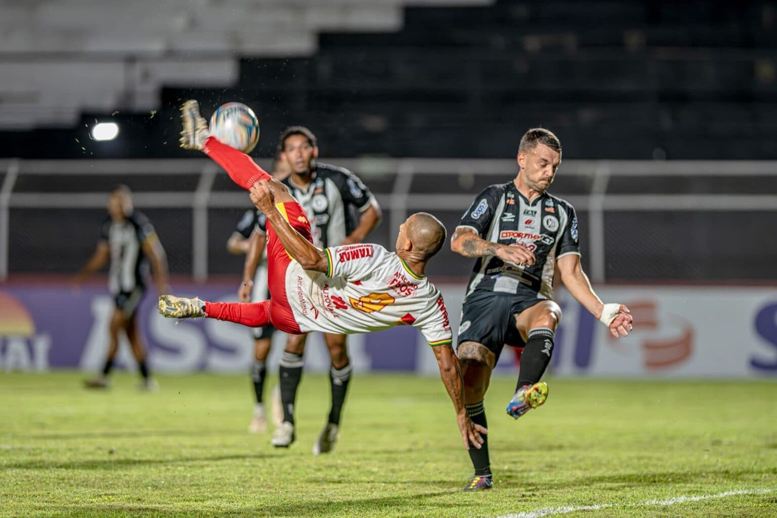Juazeirense avança na Copa do Nordeste e pode enfrentar Vitória na semifinal