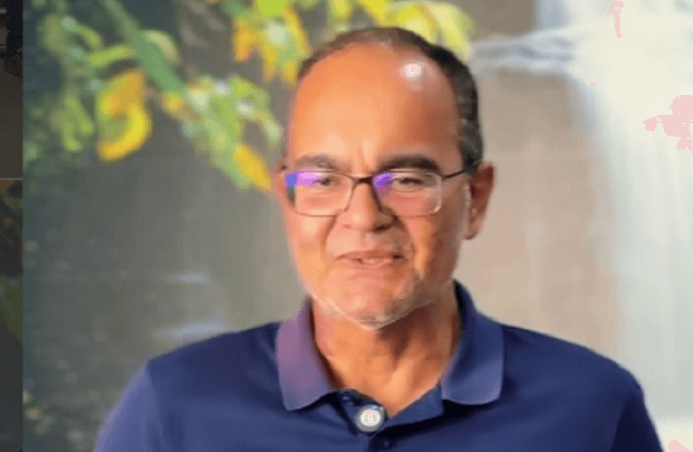 Prefeito de Jaborandi é multado por sobrepreço em shows de Santo Antônio