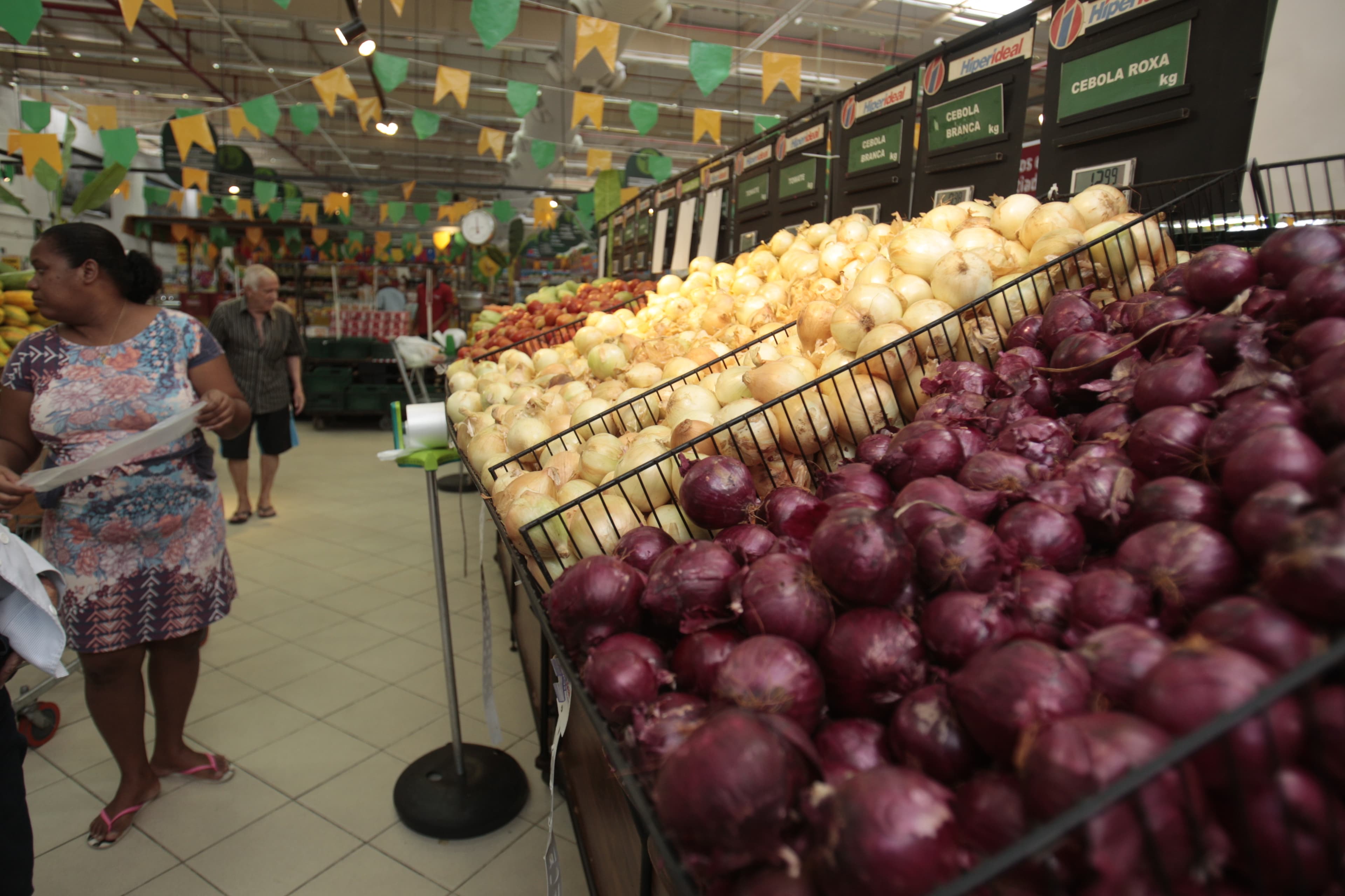 Diesel mais caro eleva inflação de alimentos em Salvador e RMS