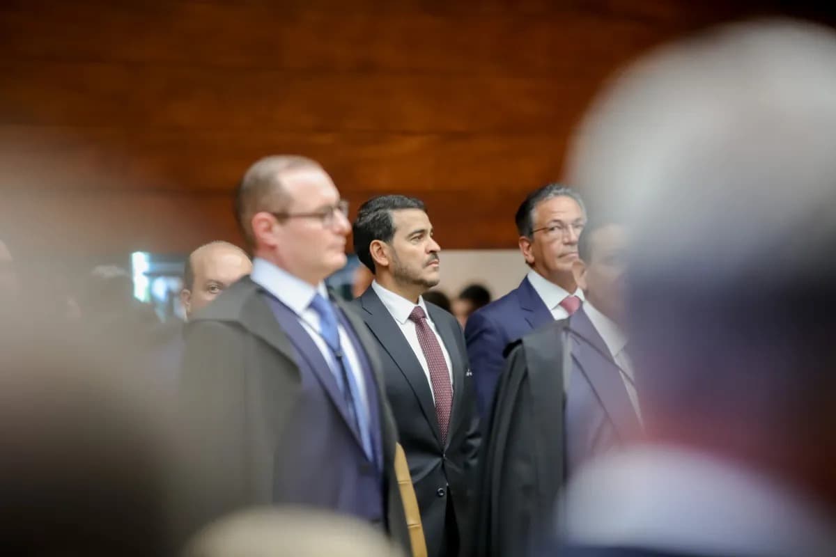 Jorge Messias retorna à AGU após rejeição no Senado para o STF