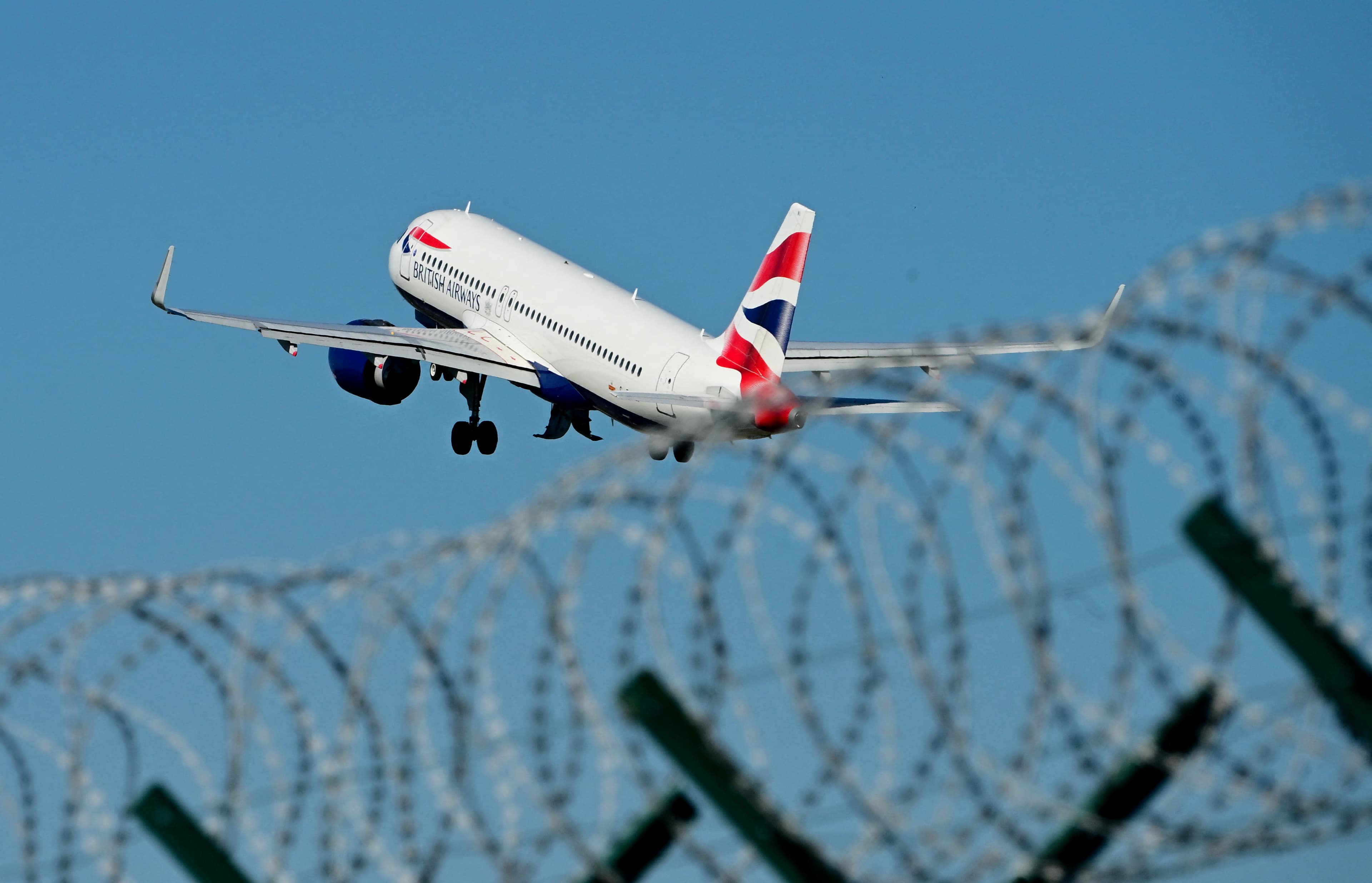 British Airways proíbe gravar em voos e reacende debate sobre direitos do passageiro