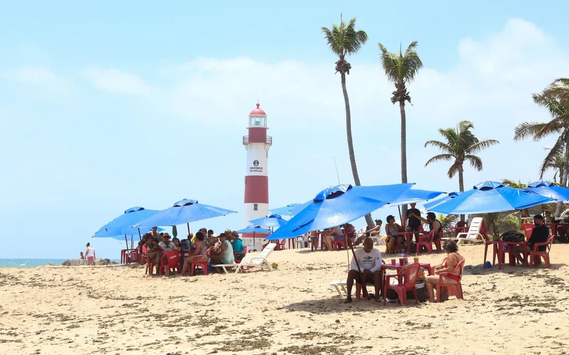 Homem morto afogado é encontrado na Praia de Itapuã, em Salvador