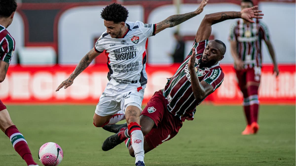Fluminense e Vitória se enfrentam no Maracanã pelo Brasileirão neste sábado