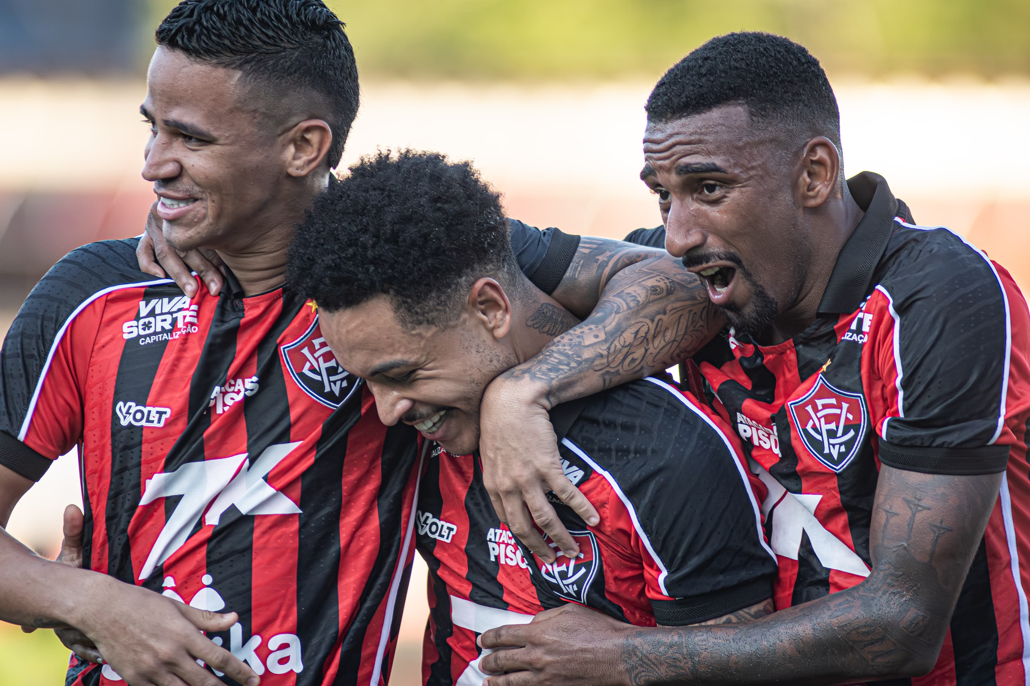 Vitória terá ataque inédito contra o Fluminense por desfalques no Brasileirão