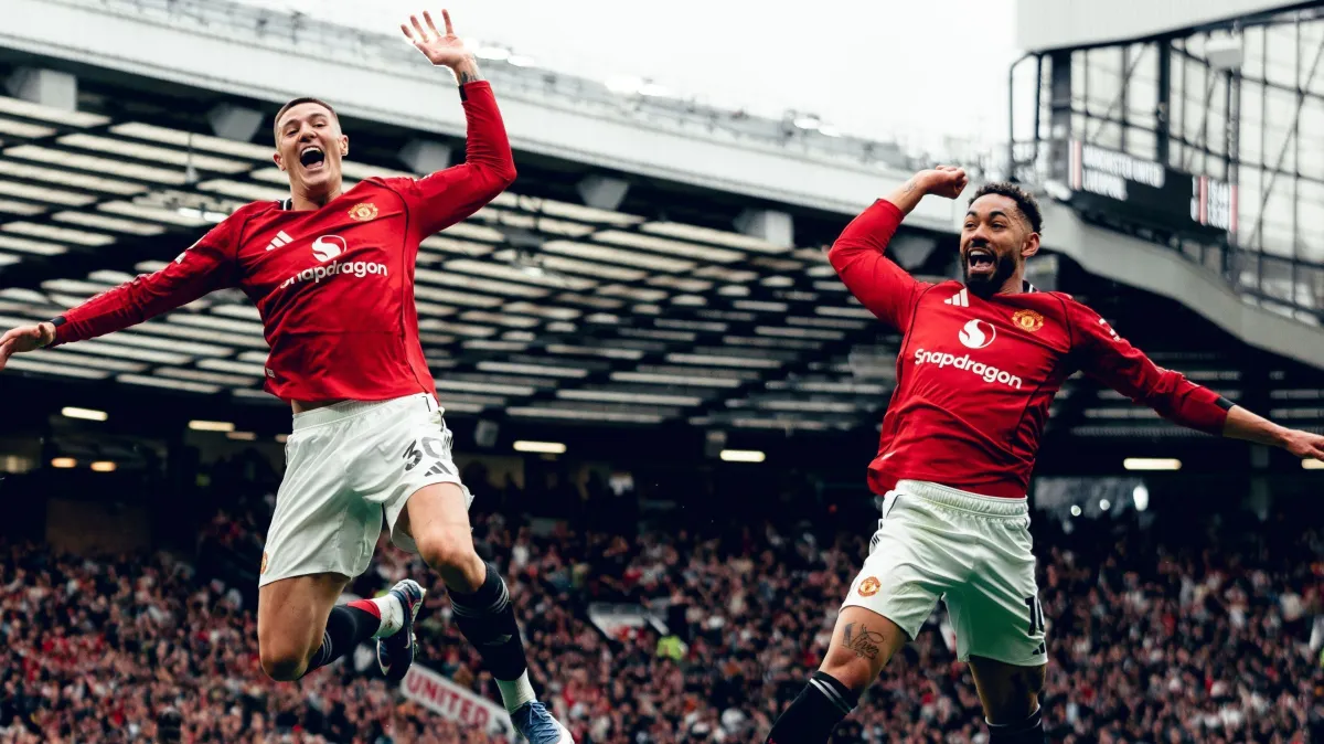 Músicas brasileiras animam vestiário do Manchester United, revela Casemiro
