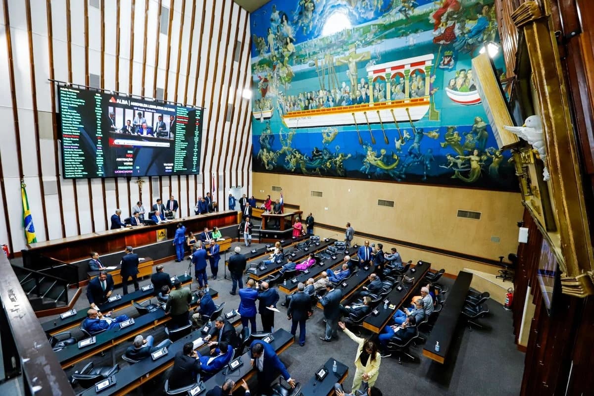 Alba aprova projeto que autoriza contragarantia para empréstimo da Embasa